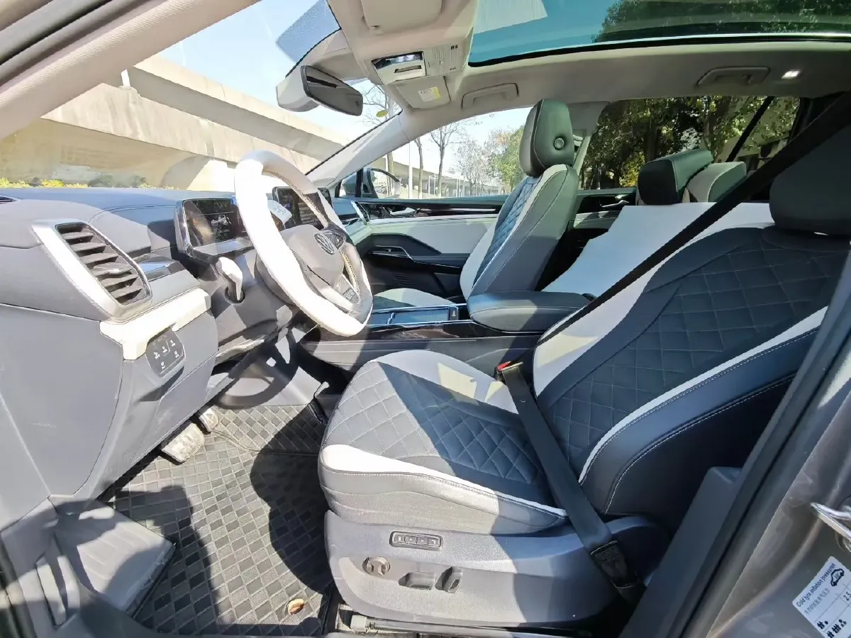 2022 Volkswagen ID.6 Crozz BEV 84.8KWH,autocango,china used car exporter,china ev exporter,chinese used car exporter,chinese used ev exporter