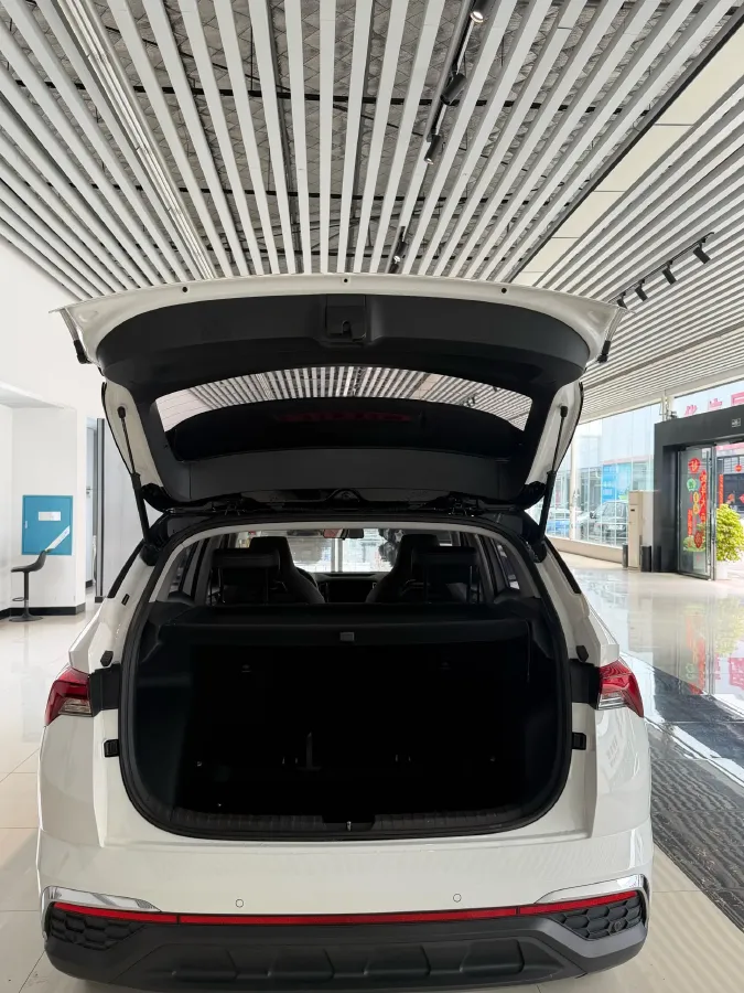 2023 Skoda Kamiq 1.5L 112HP L4 6AT,autocango,china used car exporter,china ev exporter,chinese used car exporter,chinese used ev exporter