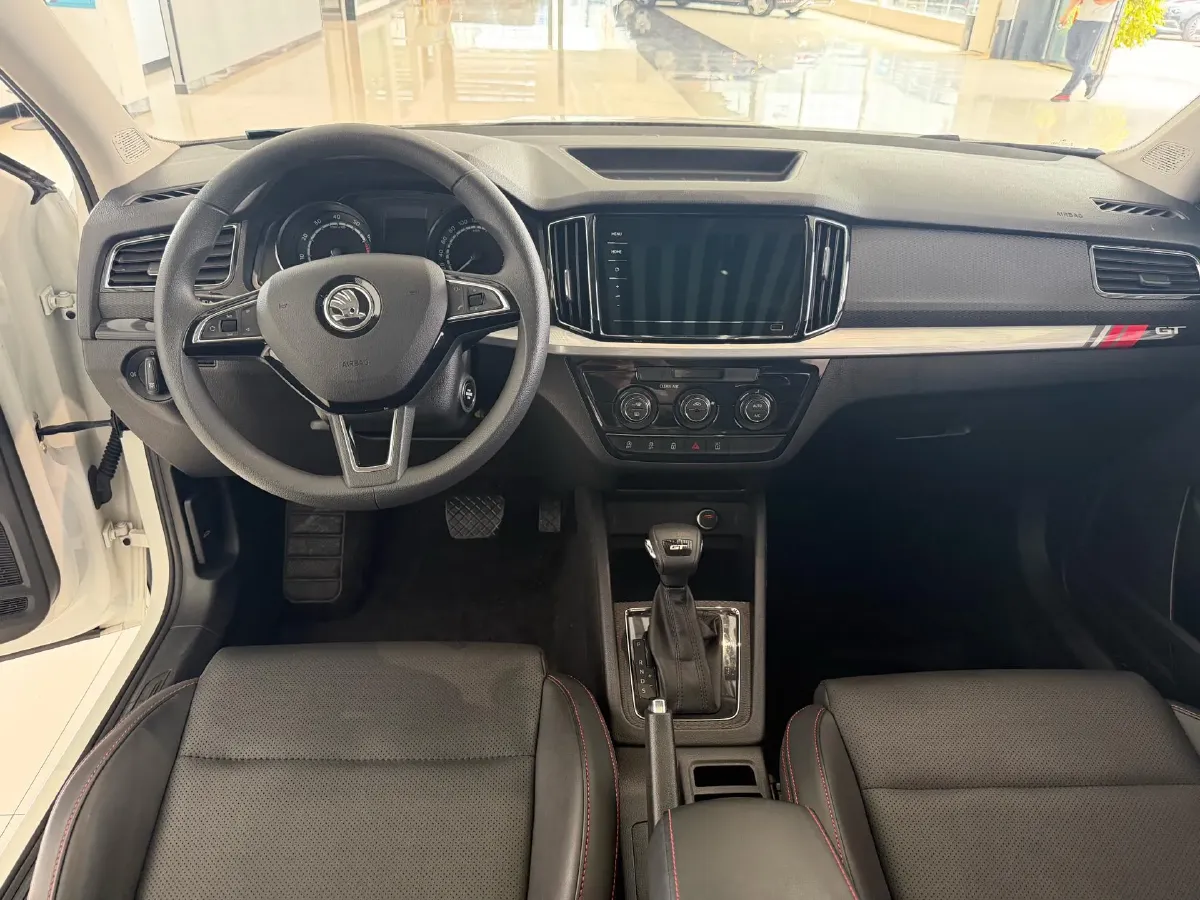 2023 Skoda Kamiq 1.5L 112HP L4 6AT,autocango,china used car exporter,china ev exporter,chinese used car exporter,chinese used ev exporter