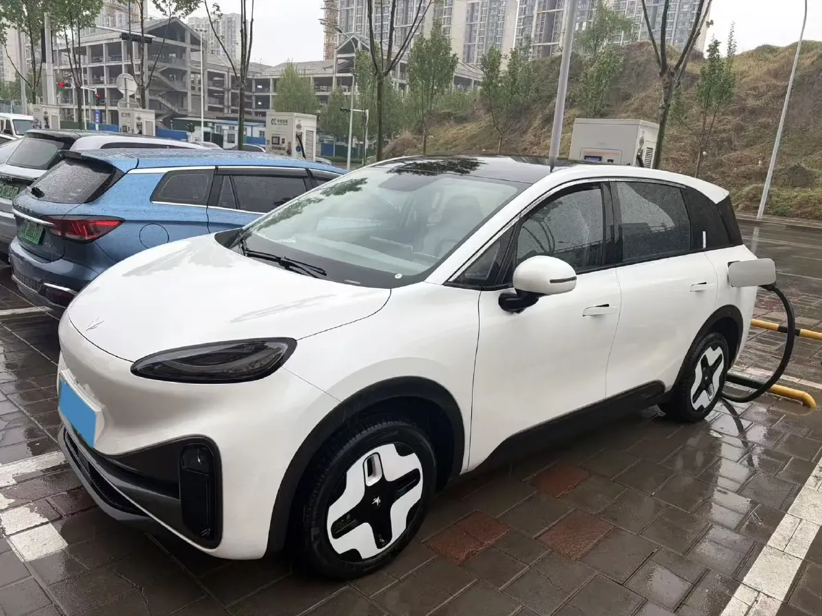 2024 ARCFOX KAOLA S BEV 58.8KWH,autocango,china used car exporter,china ev exporter,chinese used car exporter,chinese used ev exporter