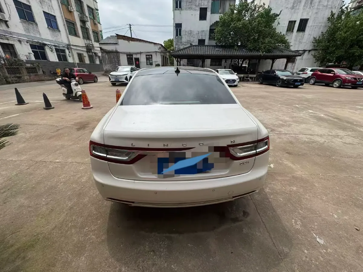 2018 Lincoln Continental 2.0T 261HP L4 6AT,autocango,china used car exporter,china ev exporter,chinese used car exporter,chinese used ev exporter