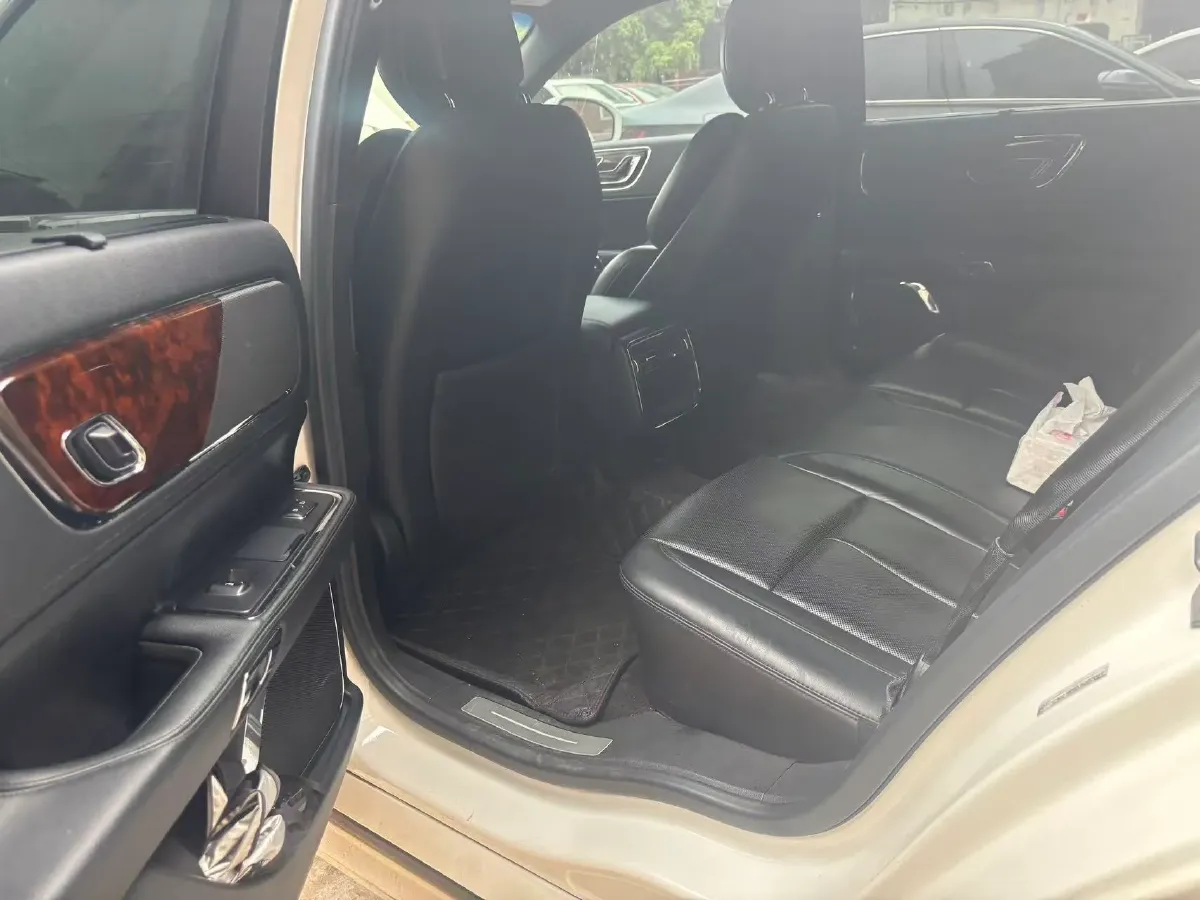 2018 Lincoln Continental 2.0T 261HP L4 6AT,autocango,china used car exporter,china ev exporter,chinese used car exporter,chinese used ev exporter