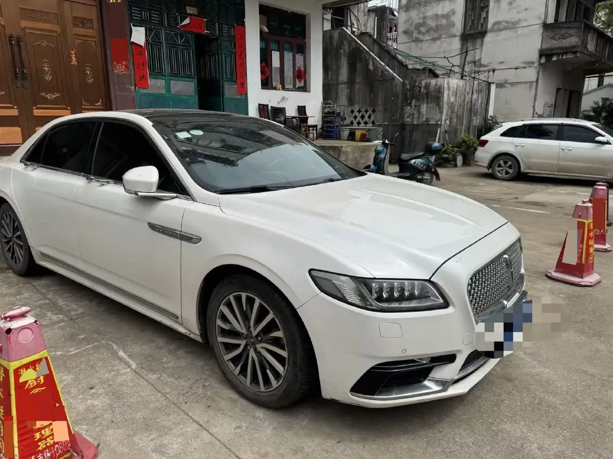 2018 Lincoln Continental 2.0T 261HP L4 6AT,autocango,china used car exporter,china ev exporter,chinese used car exporter,chinese used ev exporter