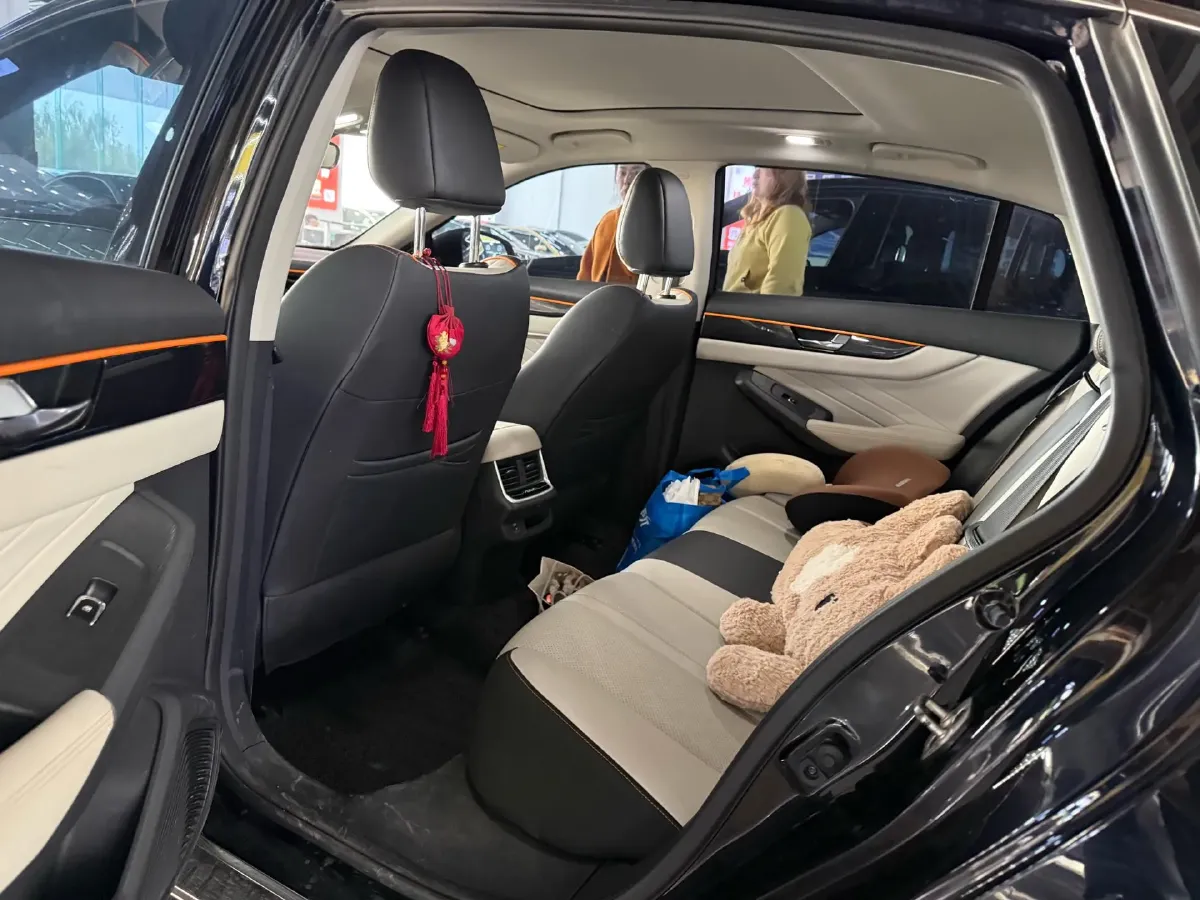 2024 DongFeng Aeolus YiXuan MAX 1.5T 197HP L4 7DCT,autocango,china used car exporter,china ev exporter,chinese used car exporter,chinese used ev exporter