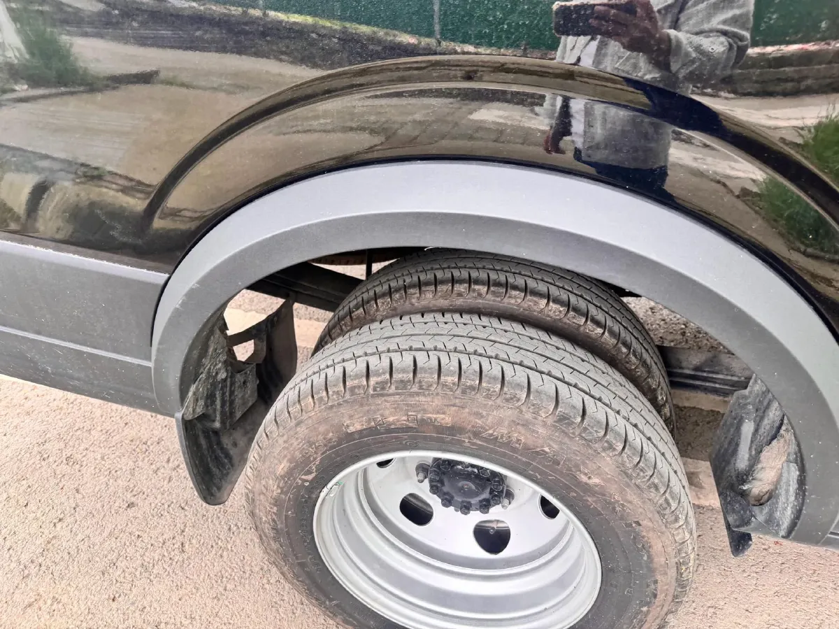 2024 Ford TransitT8 2.3T 174HP L4 8AT,autocango,china used car exporter,china ev exporter,chinese used car exporter,chinese used ev exporter