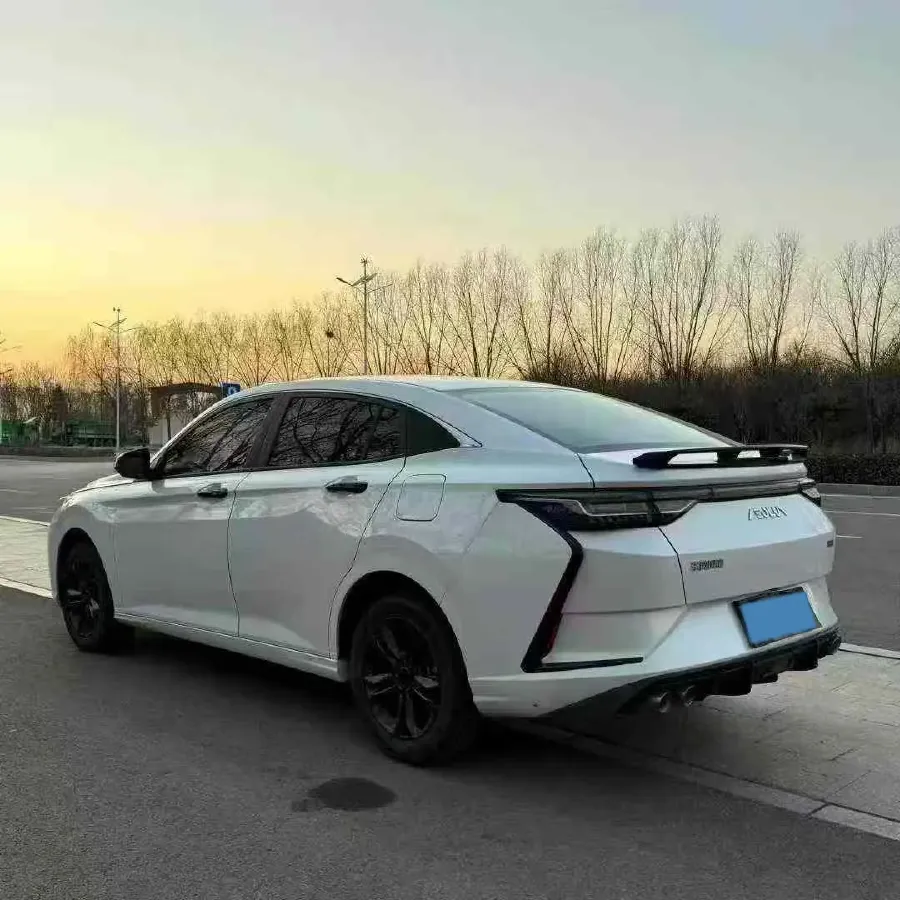 2023 DongFeng Aeolus YiXuan 1.5L 125HP L4 6DCT,autocango,china used car exporter,china ev exporter,chinese used car exporter,chinese used ev exporter