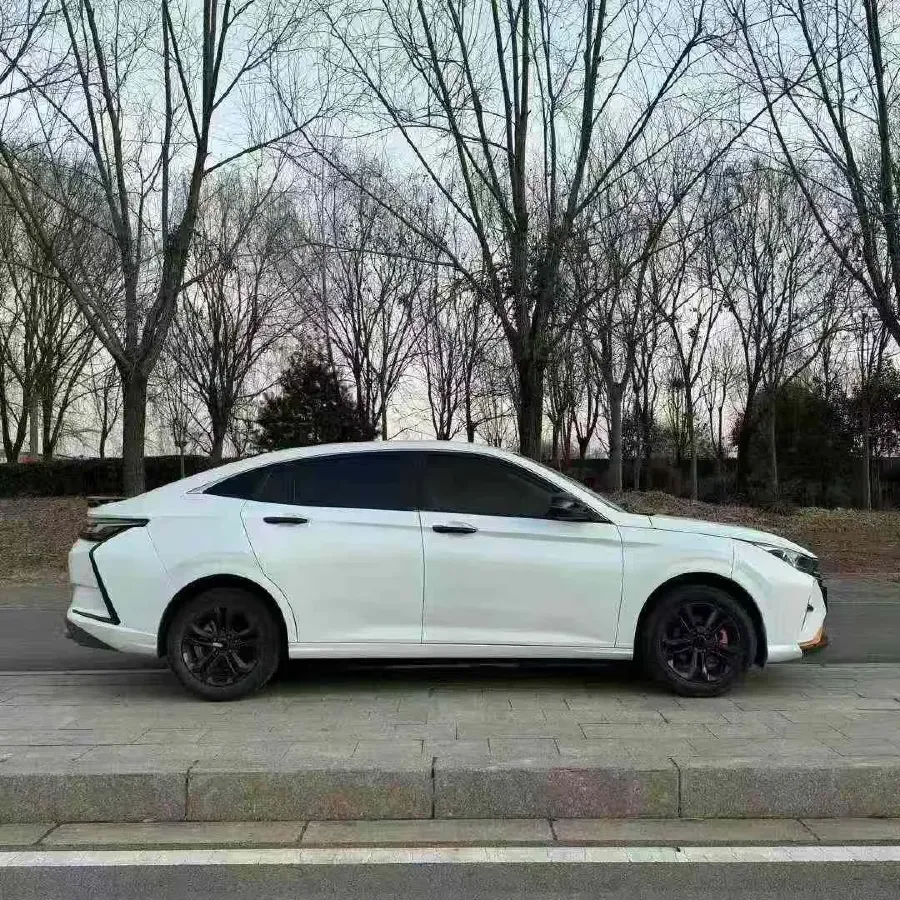 2023 DongFeng Aeolus YiXuan 1.5L 125HP L4 6DCT,autocango,china used car exporter,china ev exporter,chinese used car exporter,chinese used ev exporter