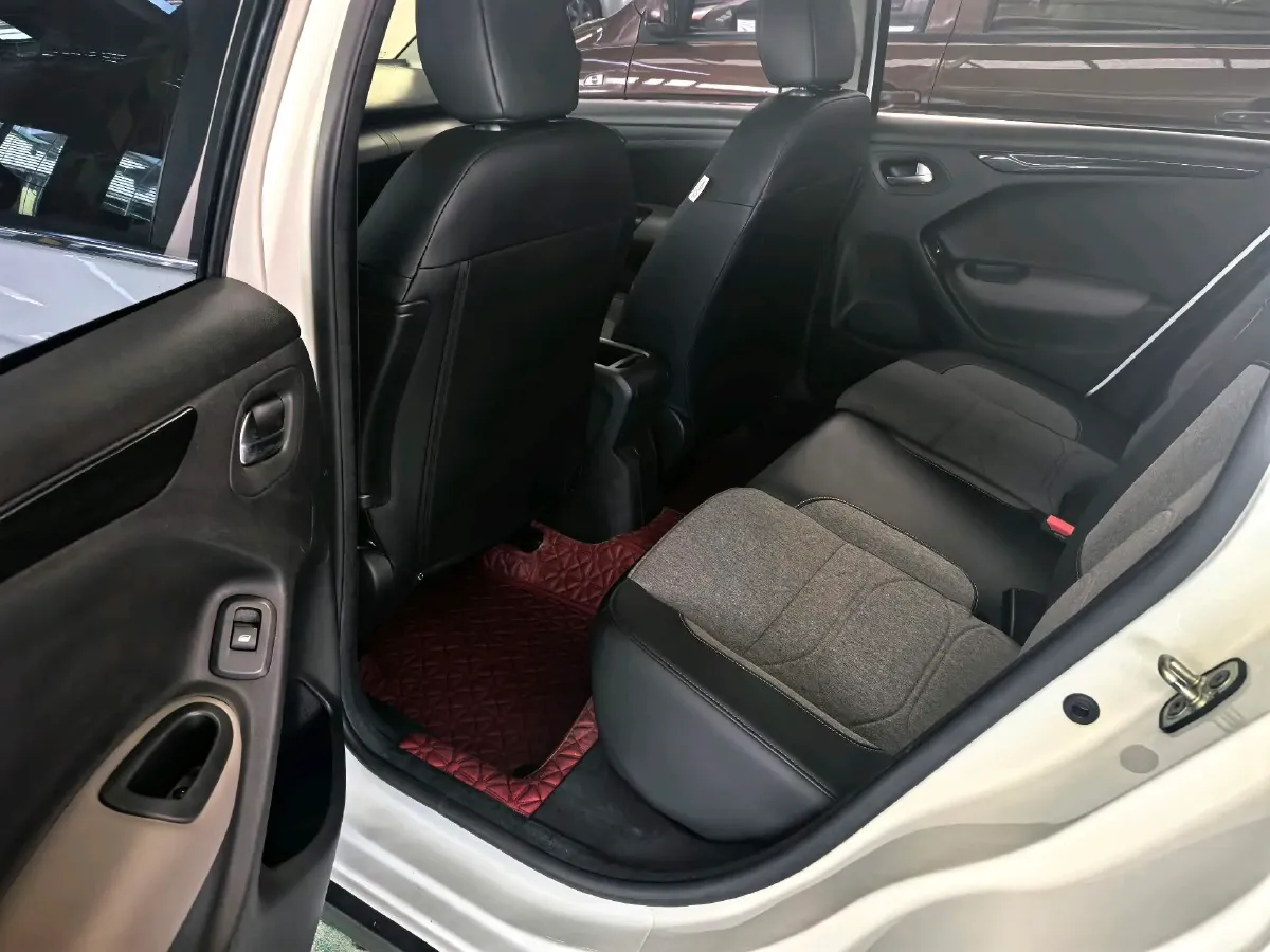 2019 Citroen C3-XR 1.2T 136HP L3 6DCT,autocango,china used car exporter,china ev exporter,chinese used car exporter,chinese used ev exporter