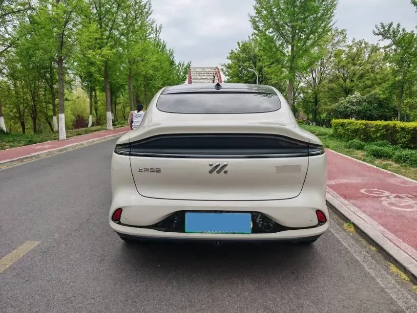 2023 IM LS6 BEV 71KWH,autocango,china used car exporter,china ev exporter,chinese used car exporter,chinese used ev exporter