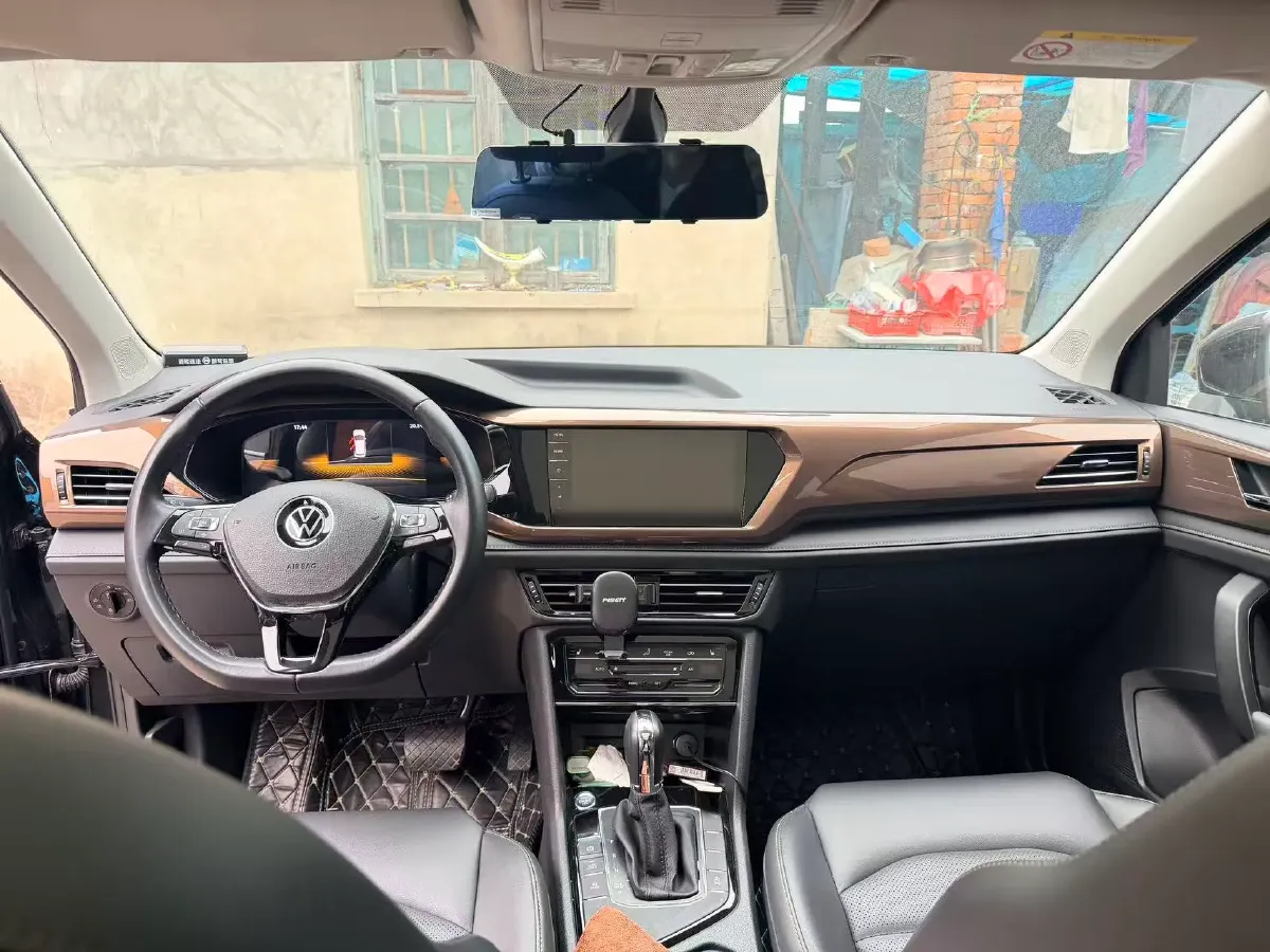 2021 Volkswagen Tharu 1.4T 150HP L4 7DCT,autocango,china used car exporter,china ev exporter,chinese used car exporter,chinese used ev exporter