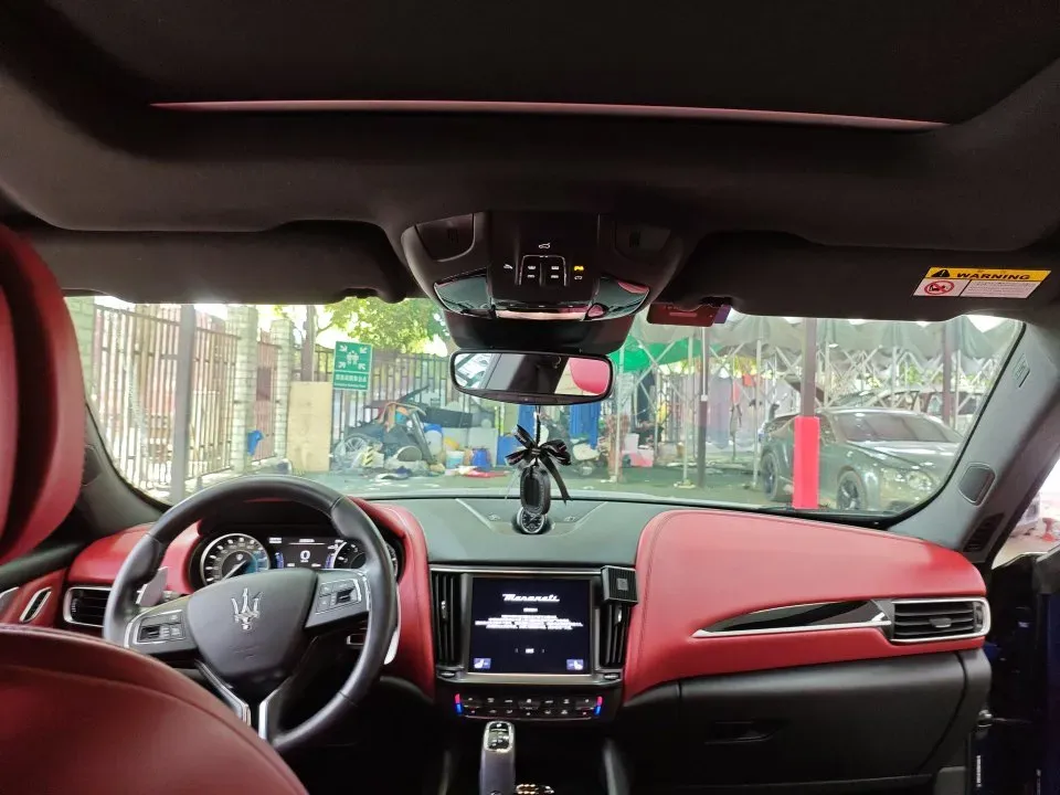 2021 Maserati Levante 3.0T 350HP V6 8AT,autocango,china used car exporter,china ev exporter,chinese used car exporter,chinese used ev exporter