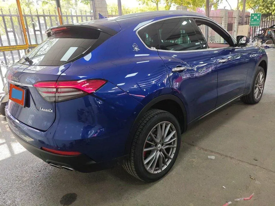 2021 Maserati Levante 3.0T 350HP V6 8AT,autocango,china used car exporter,china ev exporter,chinese used car exporter,chinese used ev exporter