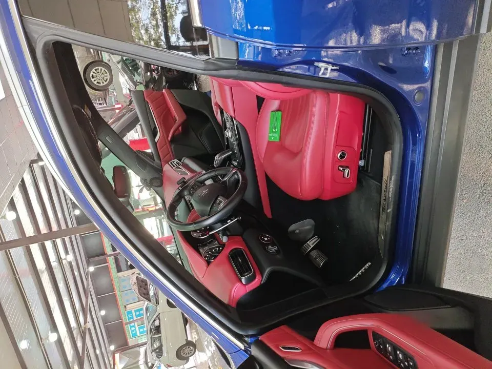 2021 Maserati Levante 3.0T 350HP V6 8AT,autocango,china used car exporter,china ev exporter,chinese used car exporter,chinese used ev exporter