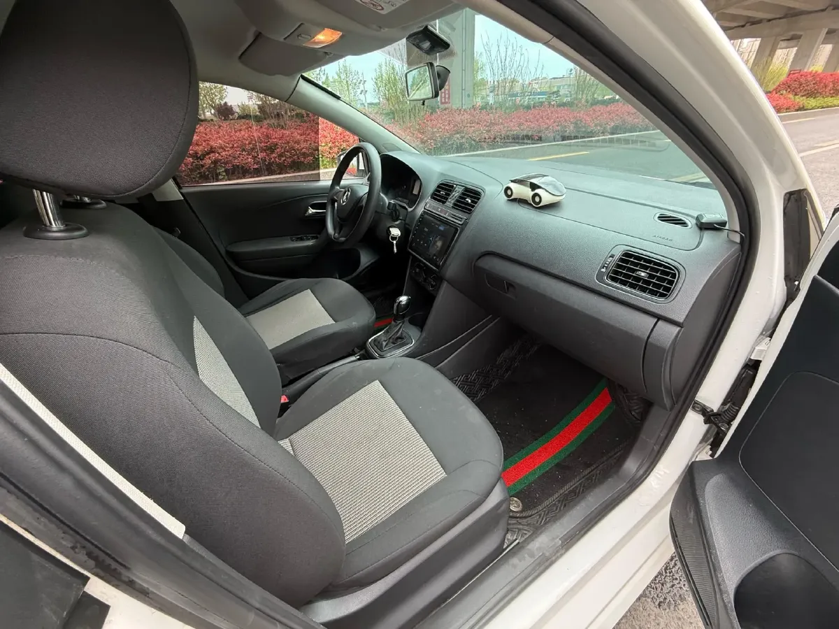 2019 Volkswagen Polo 1.5L 113HP L4 6AT,autocango,china used car exporter,china ev exporter,chinese used car exporter,chinese used ev exporter