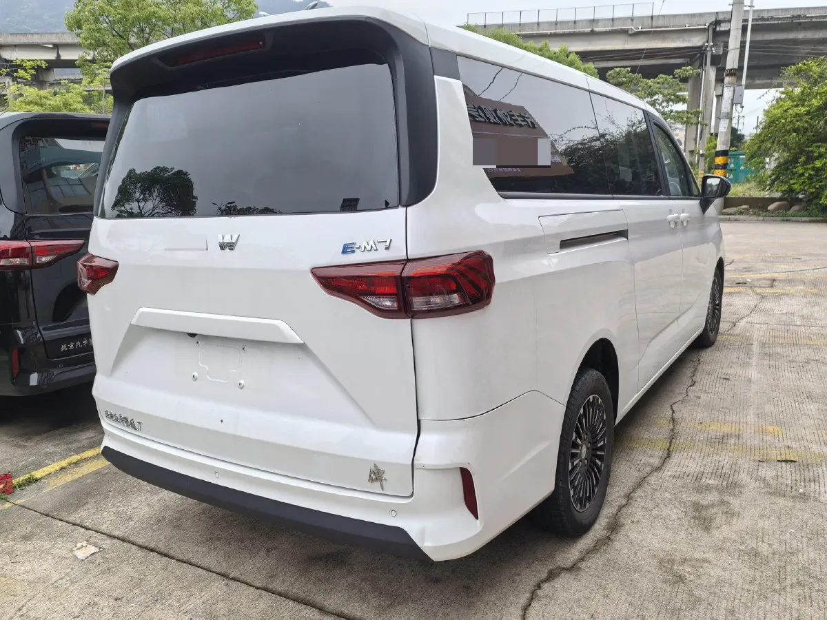 2025 BAW RuiSheng Trump M7 BEV 81KWH,autocango,china used car exporter,china ev exporter,chinese used car exporter,chinese used ev exporter