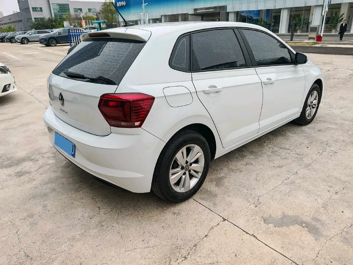 2023 Volkswagen Polo 1.5L 110HP L4 6AT,autocango,china used car exporter,china ev exporter,chinese used car exporter,chinese used ev exporter