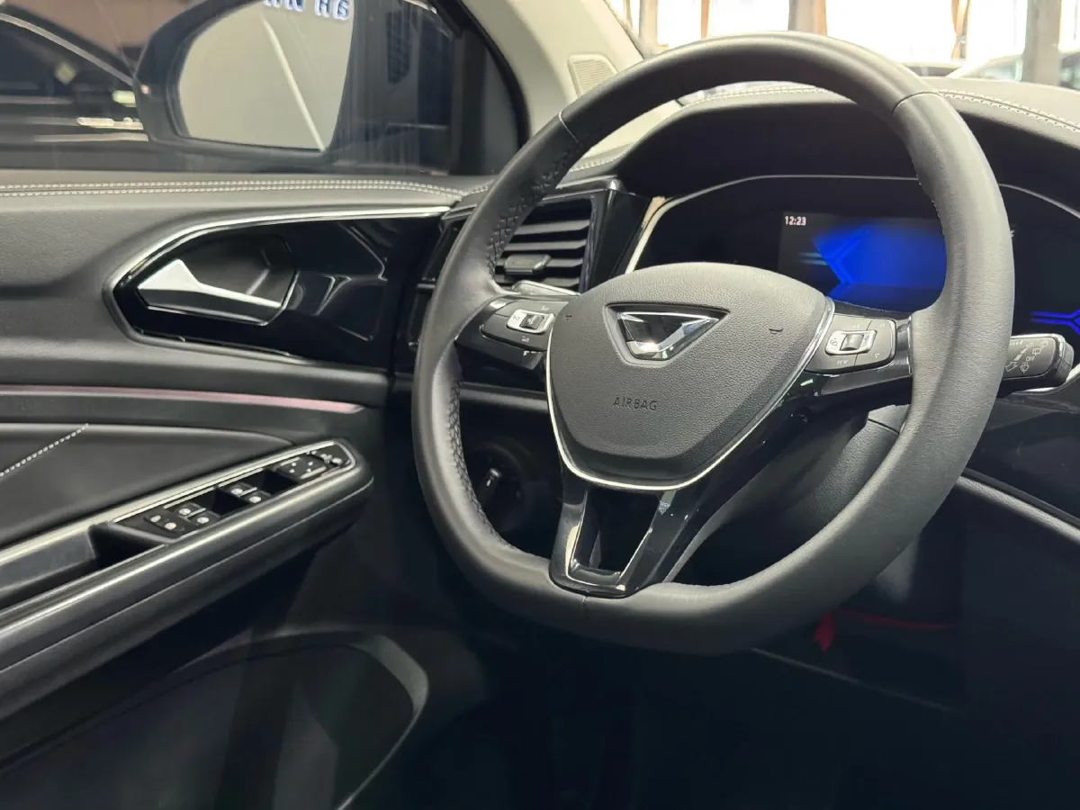 2022 Jetta VS7 1.4T 150HP L4 6AT,autocango,china used car exporter,china ev exporter,chinese used car exporter,chinese used ev exporter