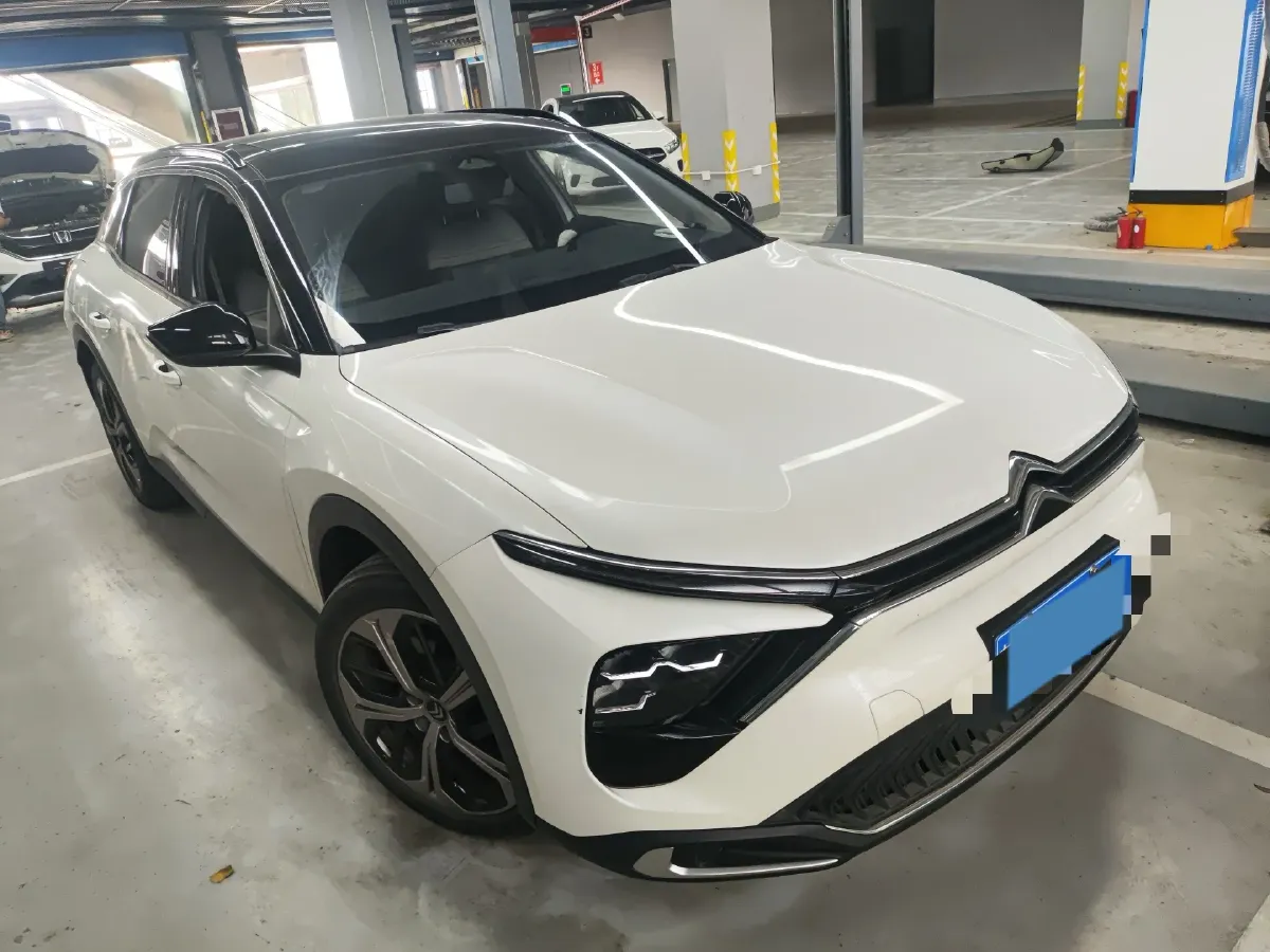 2021 Citroen C5 X 1.6T 175HP L4 8AT,autocango,china used car exporter,china ev exporter,chinese used car exporter,chinese used ev exporter