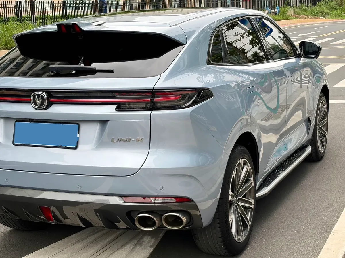 2021 ChangAn UNI-K 2.0T 233HP L4 8AT,autocango,china used car exporter,china ev exporter,chinese used car exporter,chinese used ev exporter