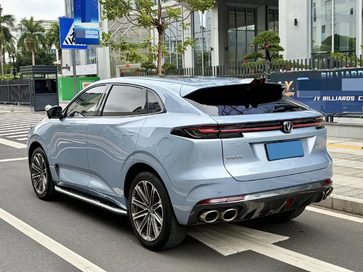 2021 ChangAn UNI-K 2.0T 233HP L4 8AT,autocango,china used car exporter,china ev exporter,chinese used car exporter,chinese used ev exporter
