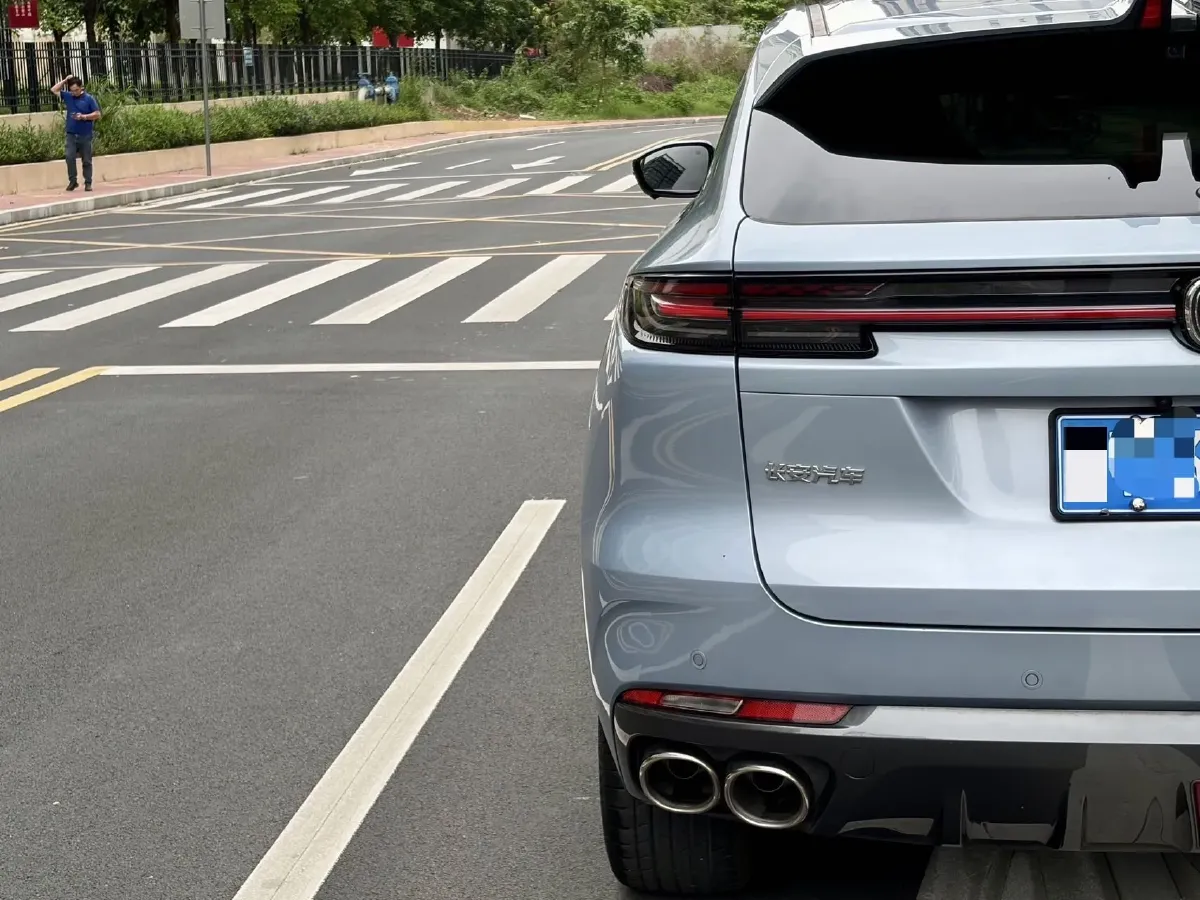 2021 ChangAn UNI-K 2.0T 233HP L4 8AT,autocango,china used car exporter,china ev exporter,chinese used car exporter,chinese used ev exporter