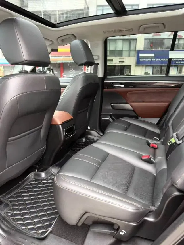 2017 GAC Trumpchi GS8 2.0T 201HP L4 6AT,autocango,china used car exporter,china ev exporter,chinese used car exporter,chinese used ev exporter