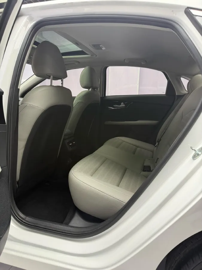 2023 Kia K3 1.5L 115HP L4 CVT,autocango,china used car exporter,china ev exporter,chinese used car exporter,chinese used ev exporter