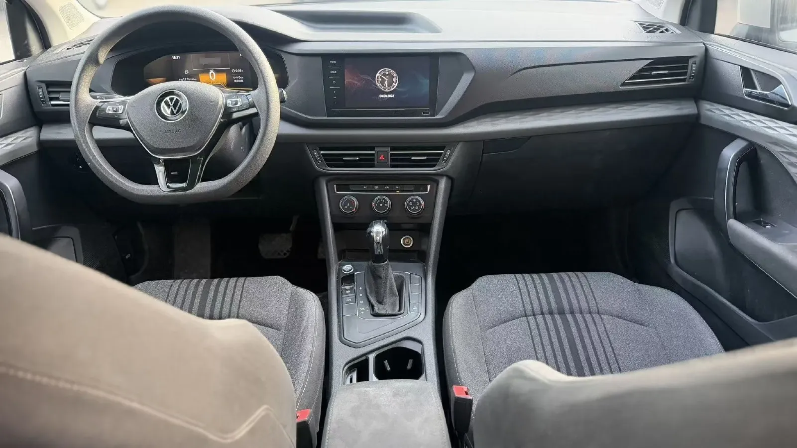 2022 Ford Transit 2.0T 202HP L4 6AT,autocango,china used car exporter,china ev exporter,chinese used car exporter,chinese used ev exporter