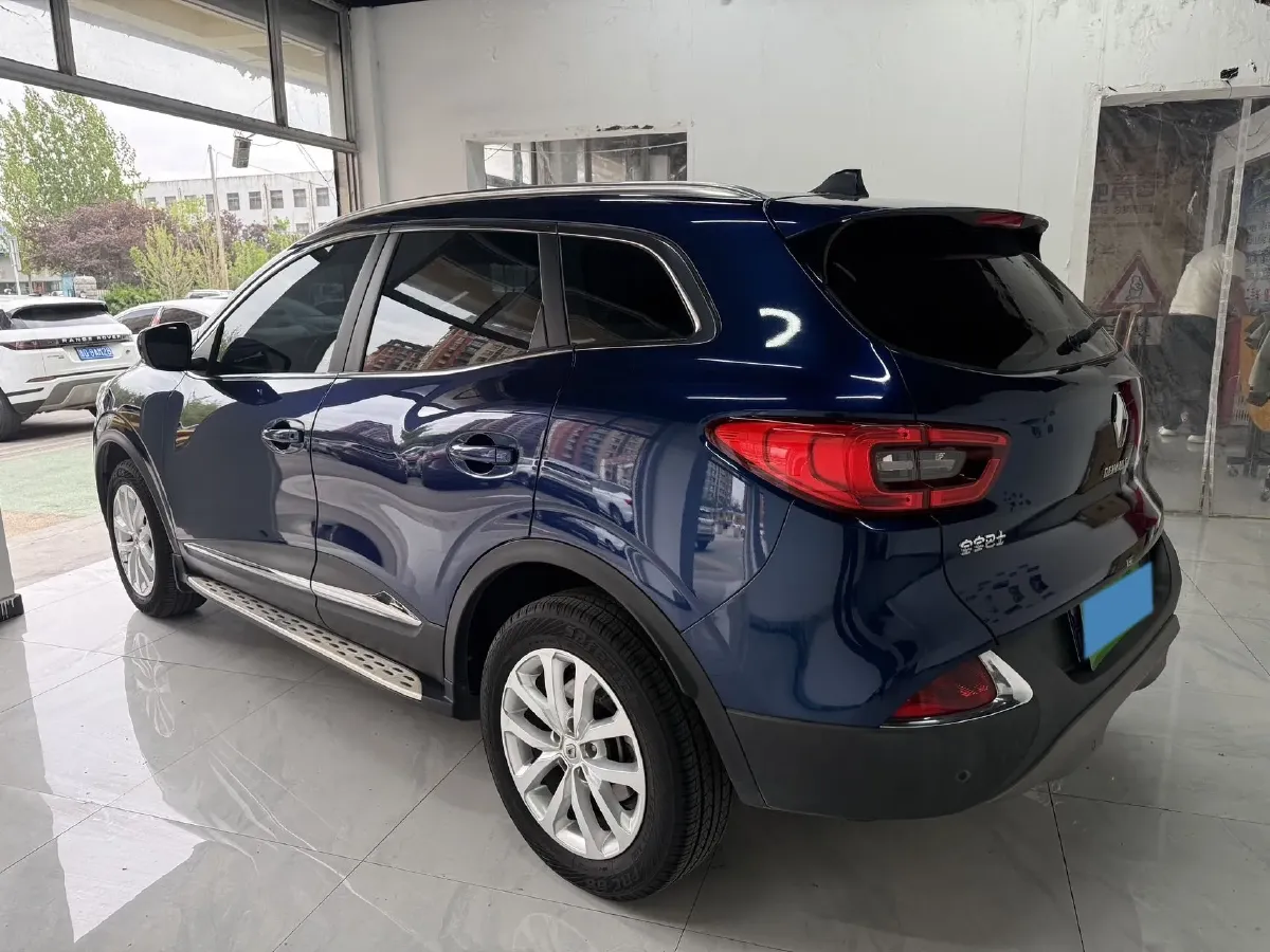 2017 Renault Kadjar 2.0L 150HP L4 CVT,autocango,china used car exporter,china ev exporter,chinese used car exporter,chinese used ev exporter