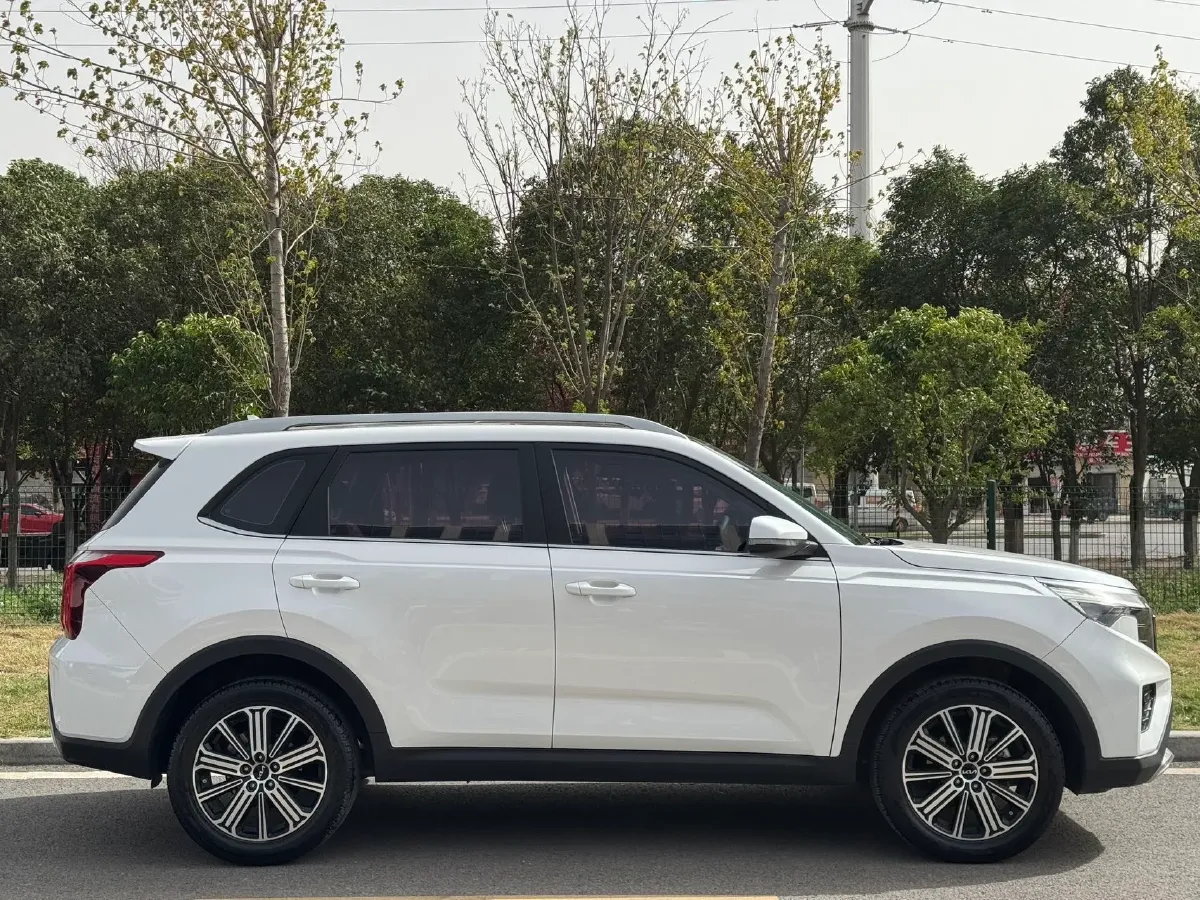 2021 Kia Sportage R 2.0L 161HP L4 6AT,autocango,china used car exporter,china ev exporter,chinese used car exporter,chinese used ev exporter