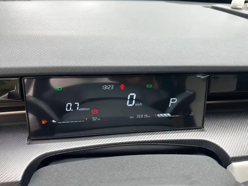 2022 Jetour DASHING 1.6T 197HP L4 7DCT,autocango,china used car exporter,china ev exporter,chinese used car exporter,chinese used ev exporter