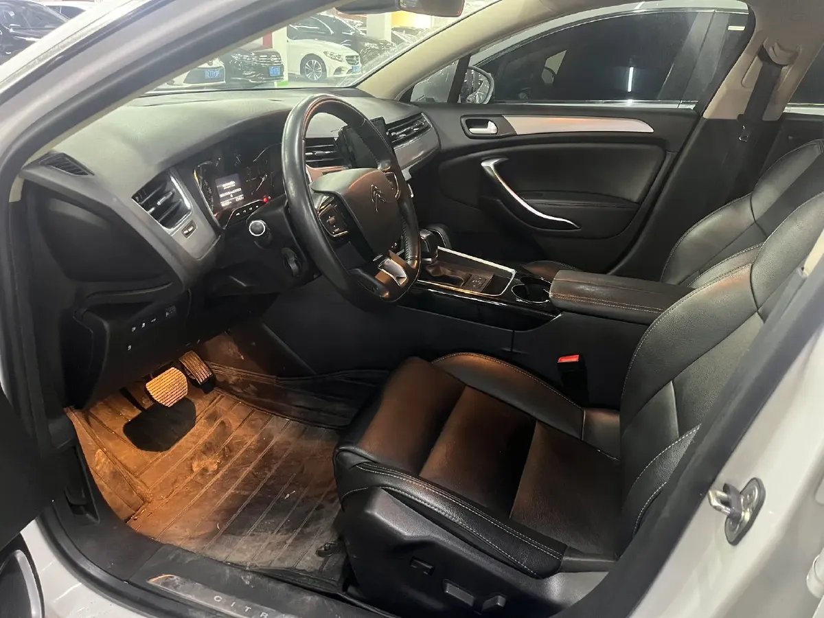 2017 Citroen C5 1.6T 167HP L4 6AT,autocango,china used car exporter,china ev exporter,chinese used car exporter,chinese used ev exporter