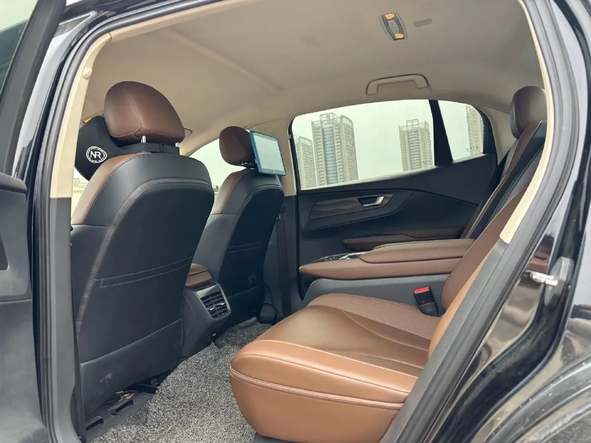 2021 HongQi E-QM5 BEV 54KWH,autocango,china used car exporter,china ev exporter,chinese used car exporter,chinese used ev exporter