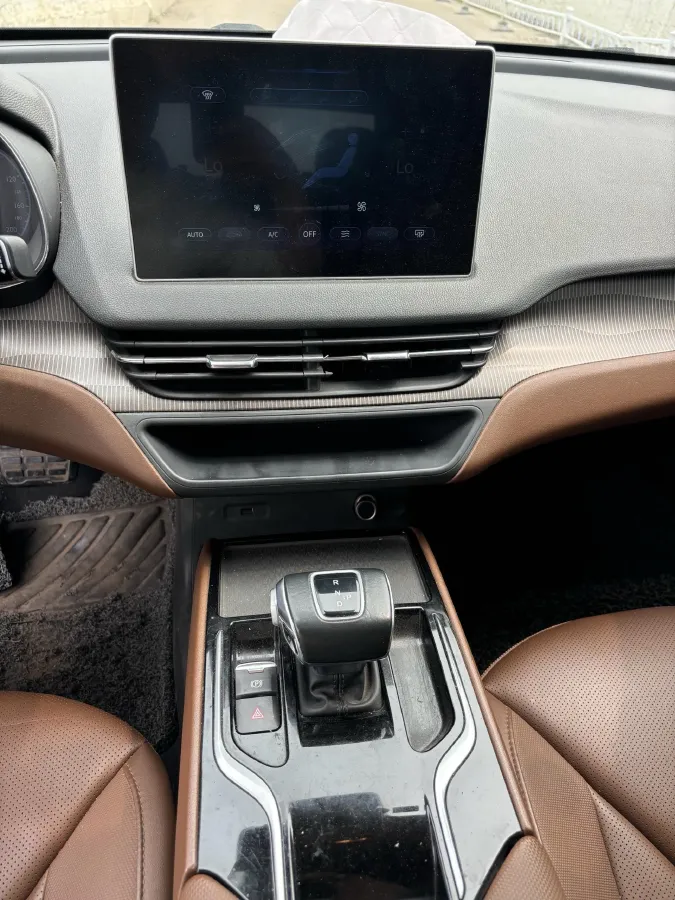 2021 HongQi E-QM5 BEV 54KWH,autocango,china used car exporter,china ev exporter,chinese used car exporter,chinese used ev exporter