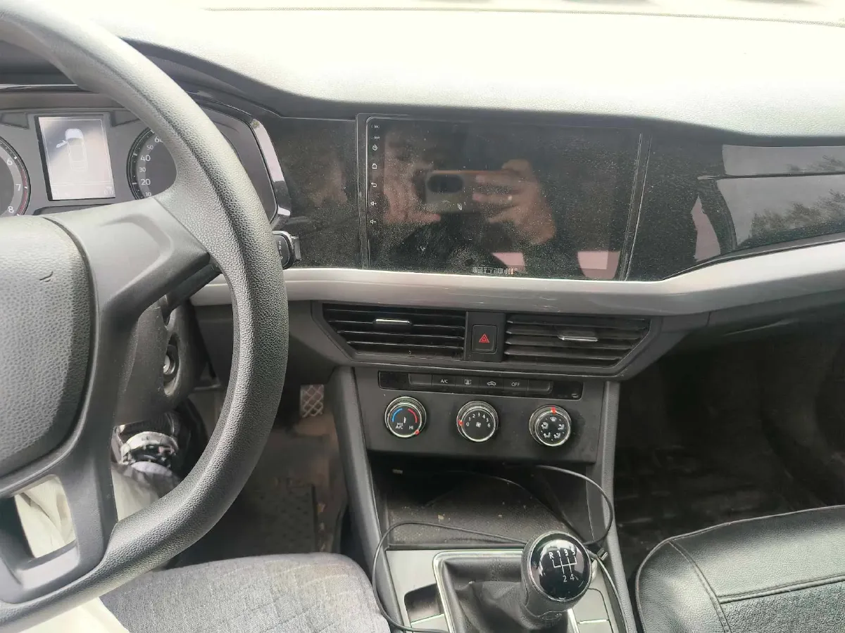 2019 MAXUS XinTu V80 2.5T 136HP L4 6MT,autocango,china used car exporter,china ev exporter,chinese used car exporter,chinese used ev exporter