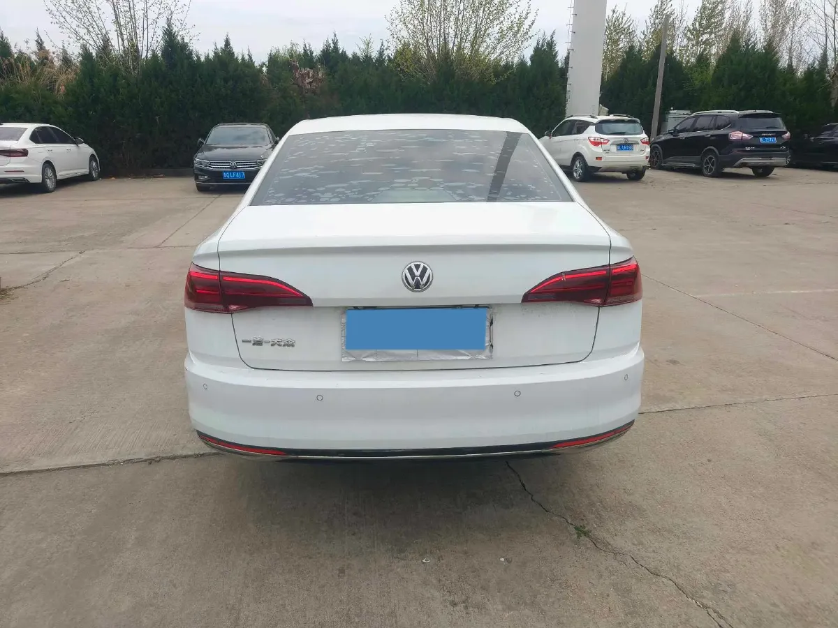 2019 MAXUS XinTu V80 2.5T 136HP L4 6MT,autocango,china used car exporter,china ev exporter,chinese used car exporter,chinese used ev exporter