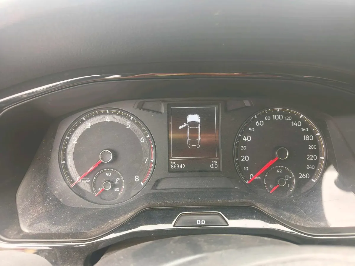 2019 MAXUS XinTu V80 2.5T 136HP L4 6MT,autocango,china used car exporter,china ev exporter,chinese used car exporter,chinese used ev exporter