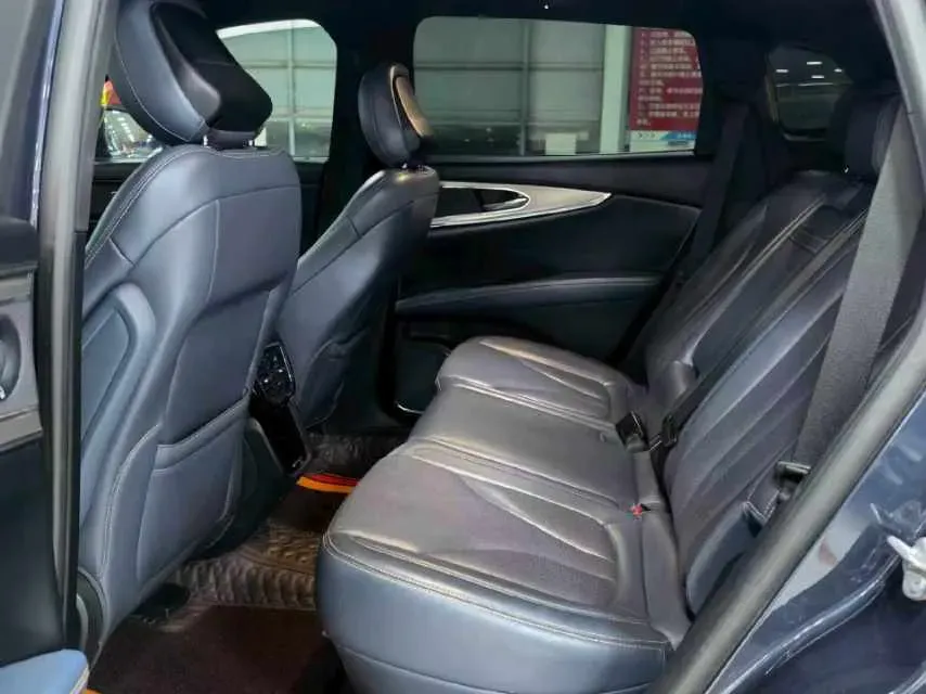 2021 Lincoln Nautilus 2.0T 245HP L4 8AT,autocango,china used car exporter,china ev exporter,chinese used car exporter,chinese used ev exporter