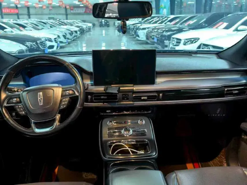 2021 Lincoln Nautilus 2.0T 245HP L4 8AT,autocango,china used car exporter,china ev exporter,chinese used car exporter,chinese used ev exporter