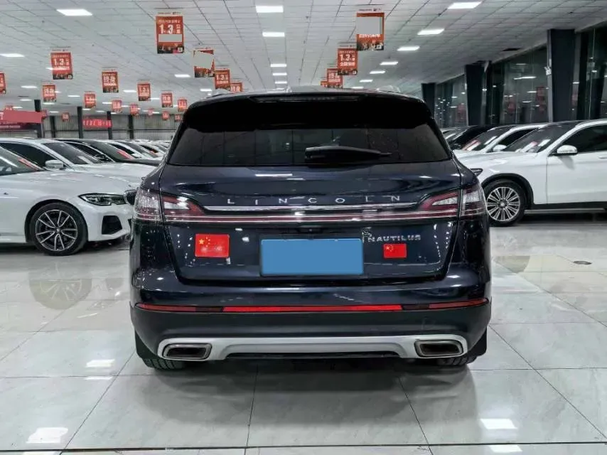 2021 Lincoln Nautilus 2.0T 245HP L4 8AT,autocango,china used car exporter,china ev exporter,chinese used car exporter,chinese used ev exporter