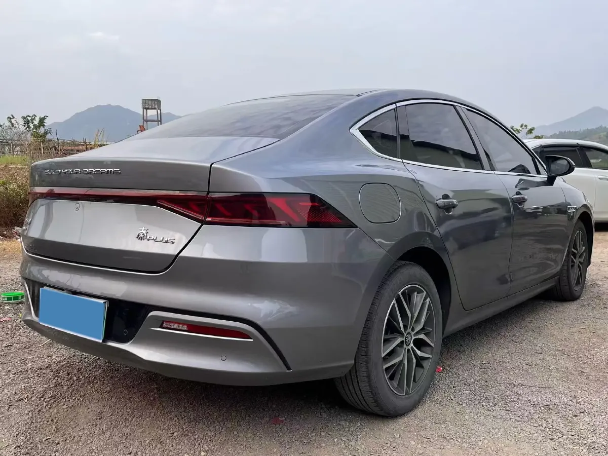 2021 Haval F7 1.5T 169HP L4 7DCT,autocango,china used car exporter,china ev exporter,chinese used car exporter,chinese used ev exporter