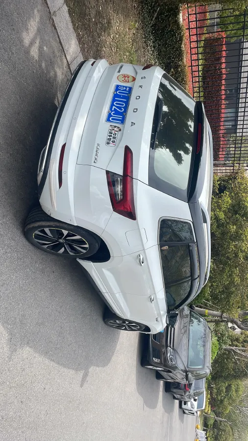 2024 Skoda Karoq 1.4T 150HP L4 7DCT,autocango,china used car exporter,china ev exporter,chinese used car exporter,chinese used ev exporter