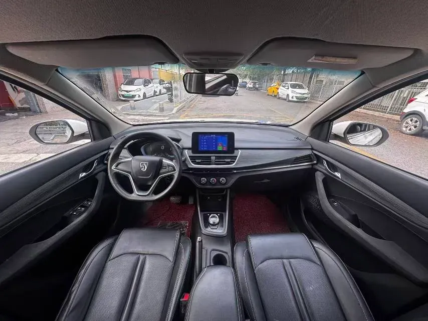 2019 BaoJun 360 1.5L 105HP L4 CVT,autocango,china used car exporter,china ev exporter,chinese used car exporter,chinese used ev exporter