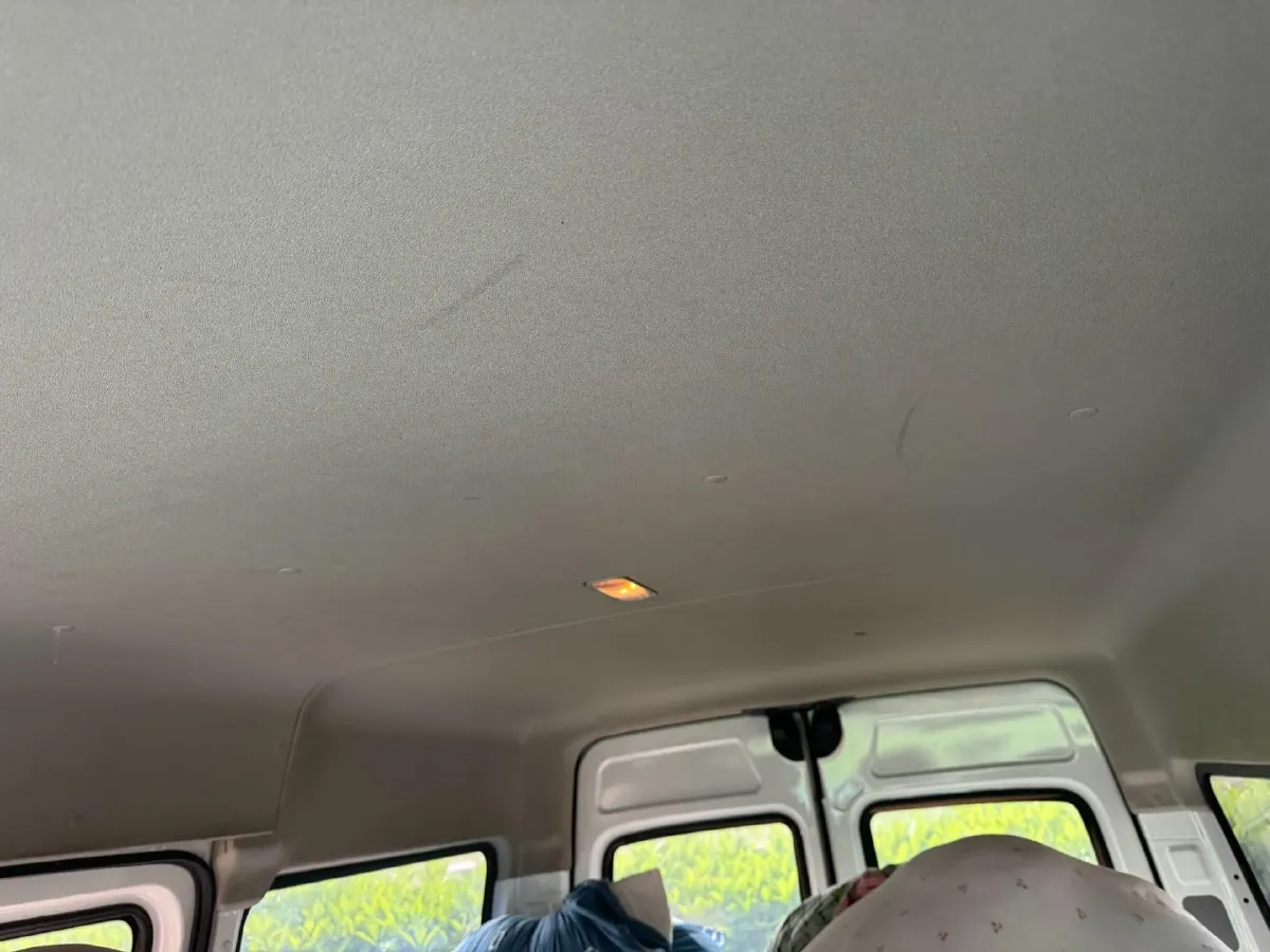 2021 MAXUS XinTu V80 2.0T 139HP L4 6MT,autocango,china used car exporter,china ev exporter,chinese used car exporter,chinese used ev exporter