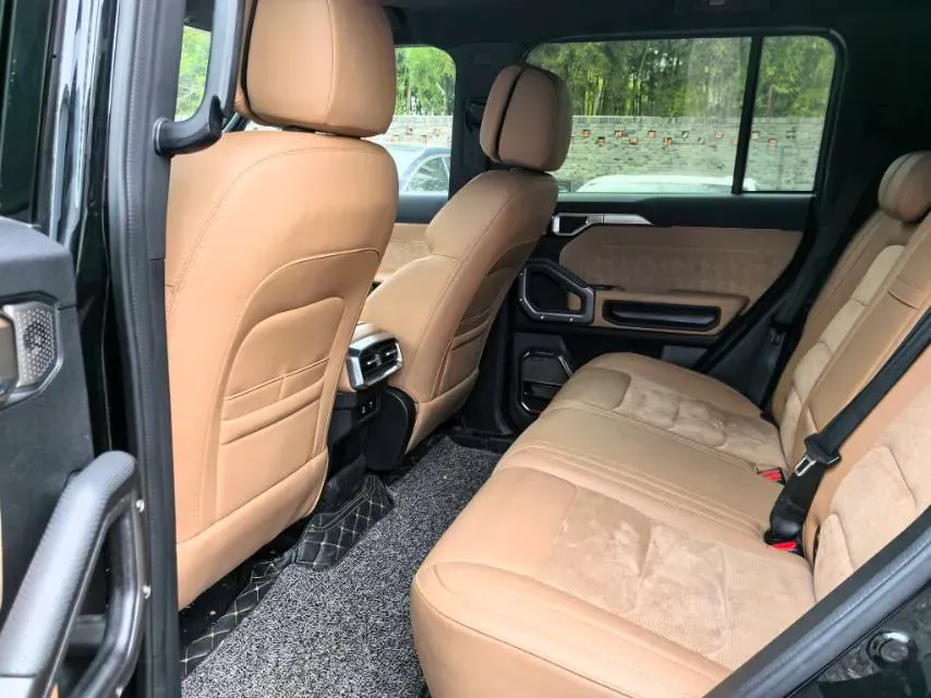 2023 Jetour Traveller 2.0T 254HP L4 7DCT,autocango,china used car exporter,china ev exporter,chinese used car exporter,chinese used ev exporter