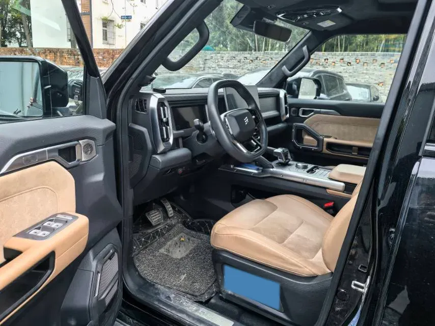 2023 Jetour Traveller 2.0T 254HP L4 7DCT,autocango,china used car exporter,china ev exporter,chinese used car exporter,chinese used ev exporter