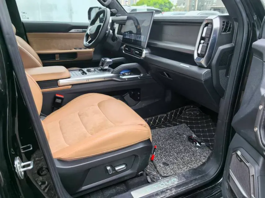 2023 Jetour Traveller 2.0T 254HP L4 7DCT,autocango,china used car exporter,china ev exporter,chinese used car exporter,chinese used ev exporter