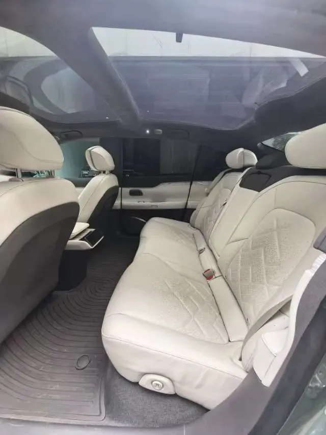 2022 Land Rover Discovery Sport 2.0T 249HP L4 9AT,autocango,china used car exporter,china ev exporter,chinese used car exporter,chinese used ev exporter