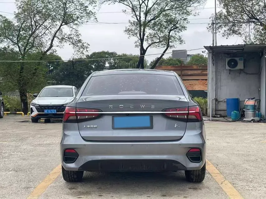 2021 Roewe i5 1.5L 120HP L4 CVT,autocango,china used car exporter,china ev exporter,chinese used car exporter,chinese used ev exporter