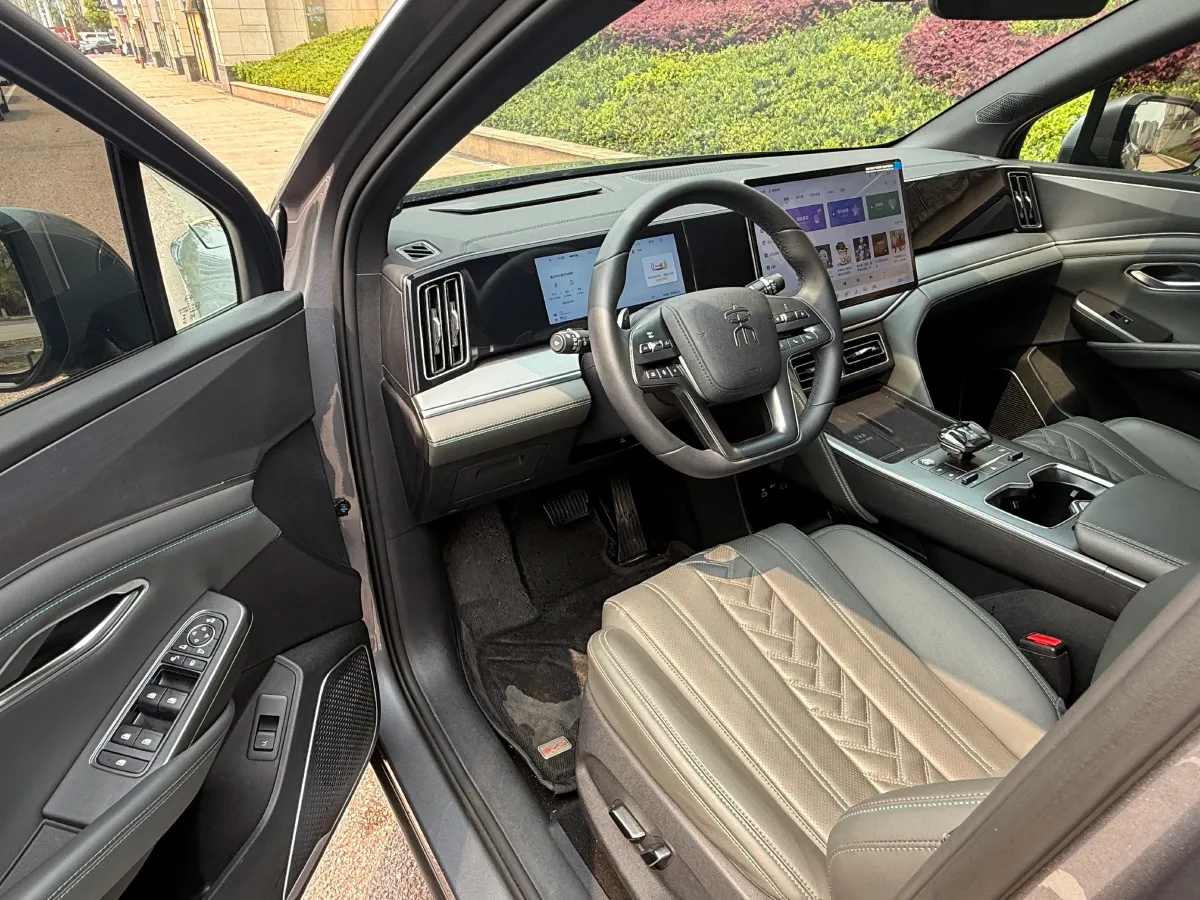 2025 BYD SongL DM-i 1.5L 101HP L4 E-CVT PHEV 26.6KWH,autocango,china used car exporter,china ev exporter,chinese used car exporter,chinese used ev exporter